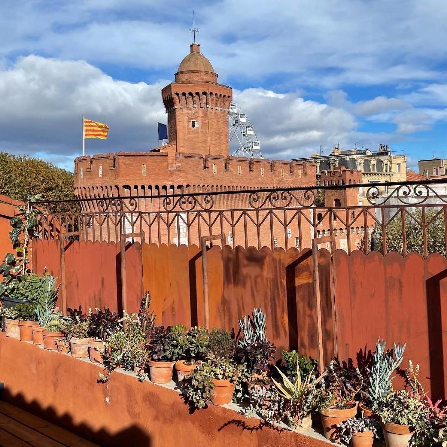 Ennea - Jacuzzi & Luxury Suites (Adults Only) Perpignan Eksteriør billede