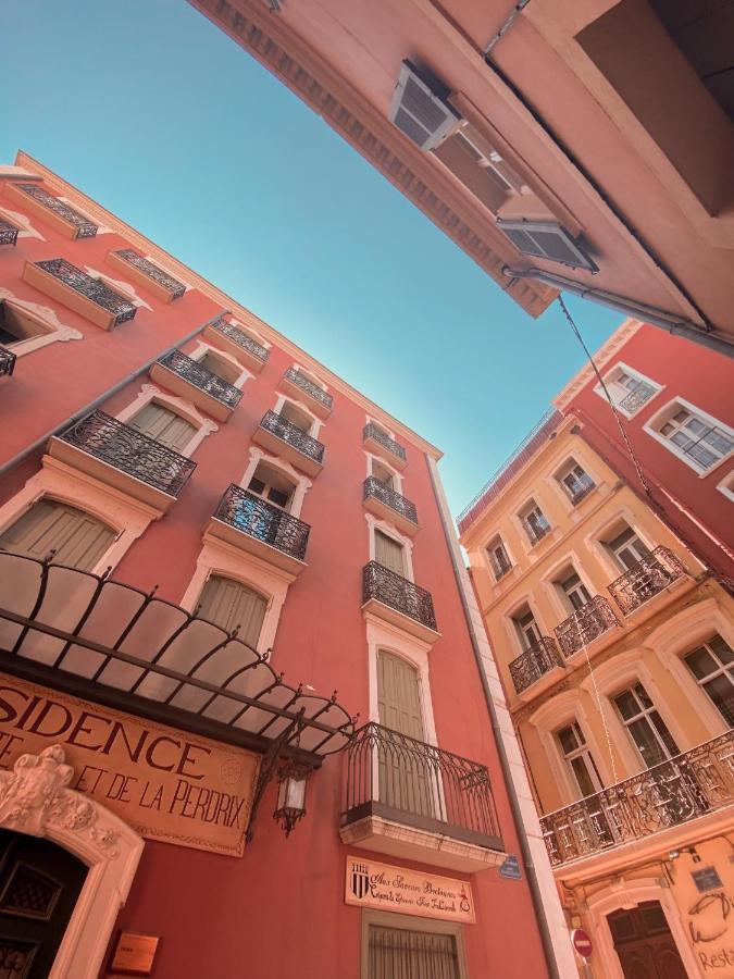 Ennea - Jacuzzi & Luxury Suites (Adults Only) Perpignan Eksteriør billede